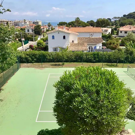 27 Avenue De La Salis * Juan-les-Pins