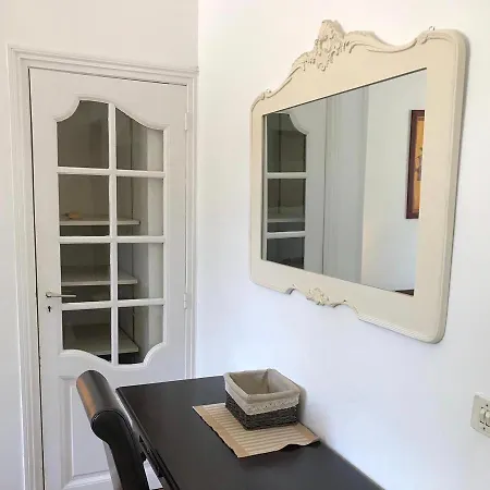 27 Avenue De La Salis * Juan-les-Pins